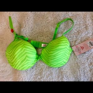 New SO t-shirt bra 36B